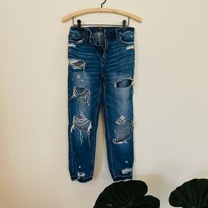 Abercrombie & Fitch Annie High Rise Girlfriend Jeans